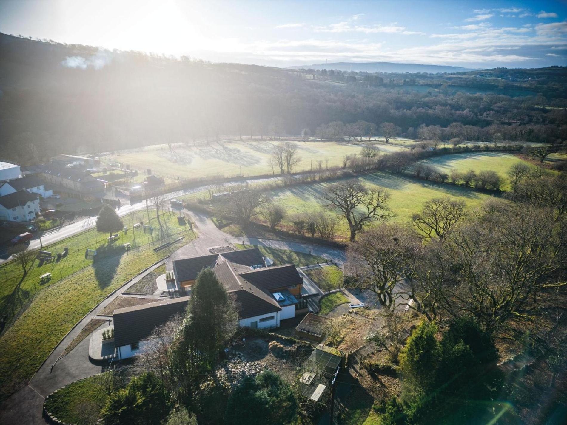 Suite 2 - Sleeping Giant Hotel - Pen Y Cae Inn Brecon Luaran gambar